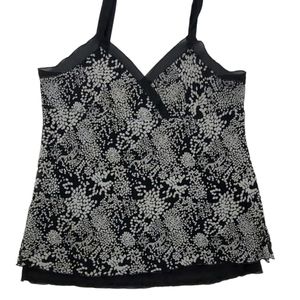 Black and White Romantic Flowy ladies Top size XL Straps lined
